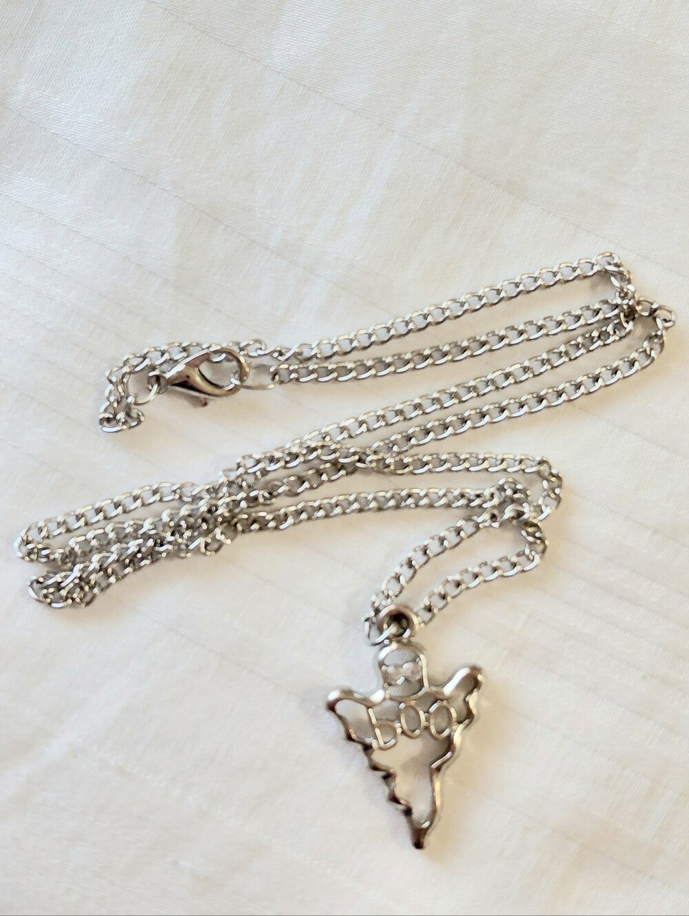 New Silver Halloween BOO Ghost Necklace
